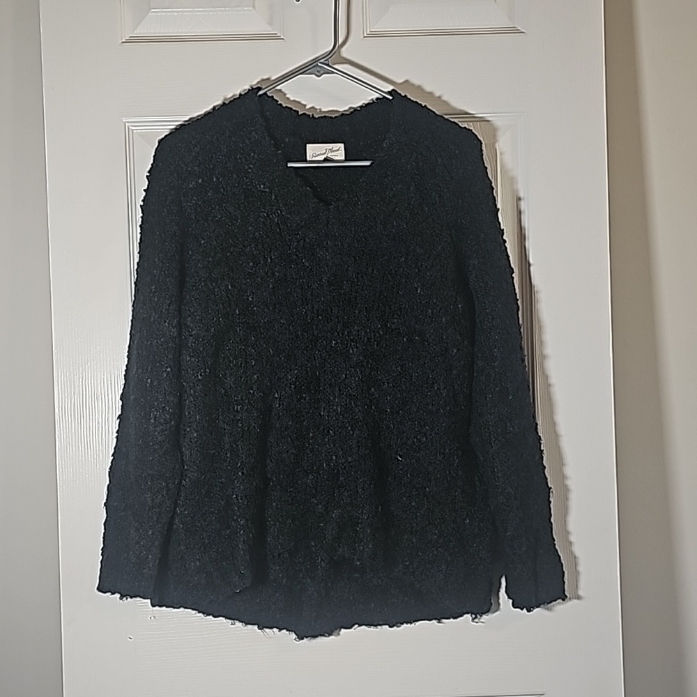 Universal Thread Black Fuzzy V Neck Oversized Sweater Size XS